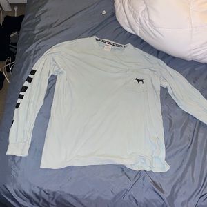 Light blue long sleeve Pink comfy shirt!